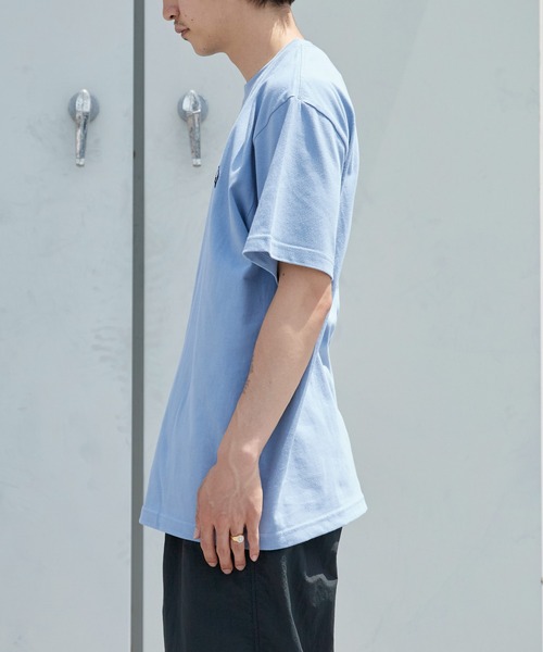 ROOPTOKYO(ループトウキョウ)の「オリジナルロゴ胸ワッペンTシャツ 半袖 クルーネック ハイグレードコットン 5.6oz 丸胴 シンプル ミドル丈 クロップド丈 短丈 メンズ レディース ユニセックス 秋 秋服 2026年秋冬(Tシャツ/カットソー・メンズ・ホワイト/ブラック/ブルー/ライトピンク/チャコール・S/M/L/XL)」の14枚目の写真