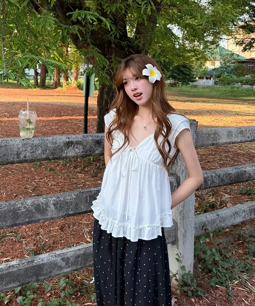 AsRiRe（アスリレイ）の「フロントリボンレースフリルノースリーブブラウス（シャツ/ブラウス・レディース・ホワイト/ピンク・M）」の3枚目の写真