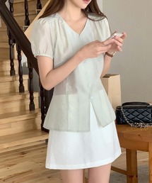 パフスリーブシングルブレストブラウス