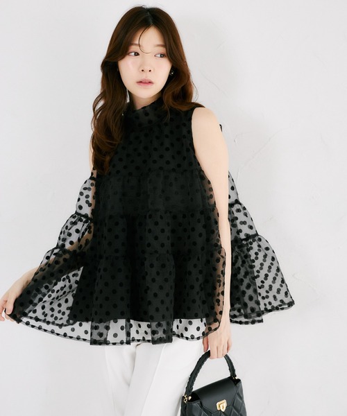 tocco closet(トッコ クローゼット)の「【ZOZO限定】バッグリボンシアードットティアードノースリーブブラウス(シャツ/ブラウス・レディース・ブラック/オフホワイト・M)」の13枚目の写真