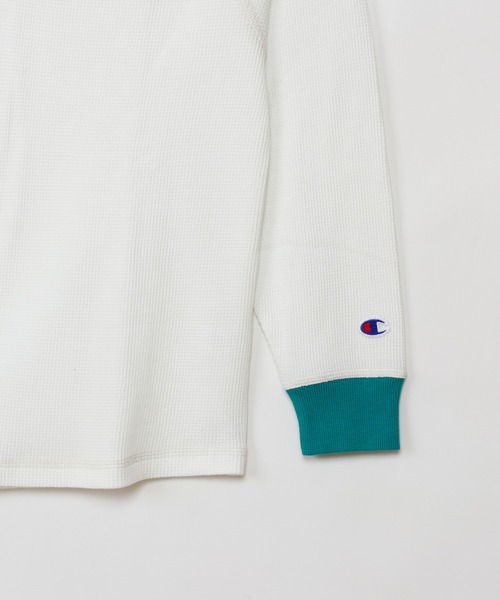 Champion(チャンピオン)の「【Champion/チャンピオン】キッズ ベーシック ロングスリーブTシャツ(ワンピース・キッズ・オフホワイト/ブラック/ライトブラウン・130/140/150/160/100/110/120)」の12枚目の写真