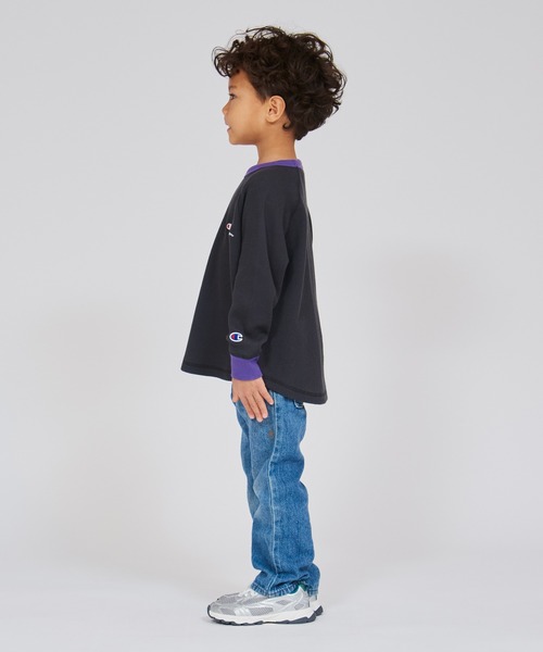 Champion(チャンピオン)の「【Champion/チャンピオン】キッズ ベーシック ロングスリーブTシャツ(ワンピース・キッズ・オフホワイト/ブラック/ライトブラウン・130/140/150/160/100/110/120)」の17枚目の写真