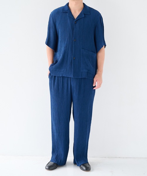 STUDIOUS(ステュディオス)の「【STUDIOUS】Silky Pleats Easy Pants / シルキープリーツイージーパンツ / 伸縮素材 / 接触冷感(スラックス・メンズ・グレイッシュベージュ/ブラック/ブルー・2/1)」の21枚目の写真