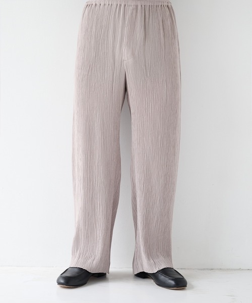 STUDIOUS(ステュディオス)の「【STUDIOUS】Silky Pleats Easy Pants / シルキープリーツイージーパンツ / 伸縮素材 / 接触冷感(スラックス・メンズ・グレイッシュベージュ/ブラック/ブルー・2/1)」の11枚目の写真