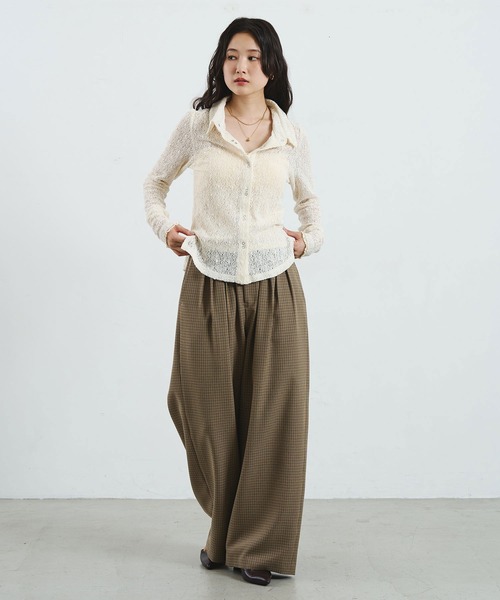 ROSE BUD(ローズバッド)の「STRETCH LACE TOP(シャツ/ブラウス・レディース・ブラック/ライトパープル/オフホワイト・ONE SIZE)」の13枚目の写真
