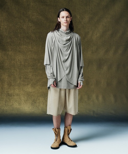 glamb（グラム）の「Cross Drape Cutsew / クロスドレープカットソー（Tシャツ/カットソー・メンズ・ブラック/グレー・S/M/L）」の9枚目の写真