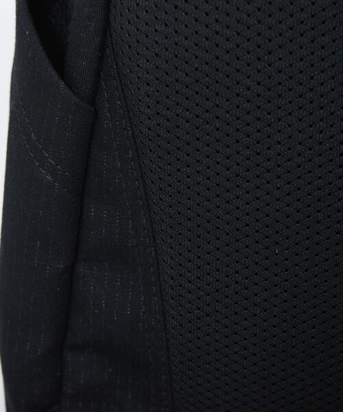 THE NORTH FACE（ザノースフェイス）の「【THE NORTH FACE / ザ・ノースフェイス】トラッドミウォック / デイバック / リュック / 27L / Trad Miwok / NM62673（バックパック/リュック・メンズ・ブラック/ベージュ・フリー）」の8枚目の写真
