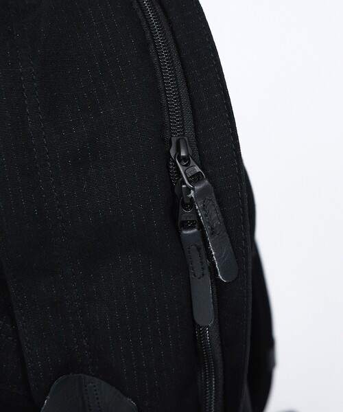 THE NORTH FACE（ザノースフェイス）の「【THE NORTH FACE / ザ・ノースフェイス】トラッドミウォック / デイバック / リュック / 27L / Trad Miwok / NM62673（バックパック/リュック・メンズ・ブラック/ベージュ・フリー）」の21枚目の写真