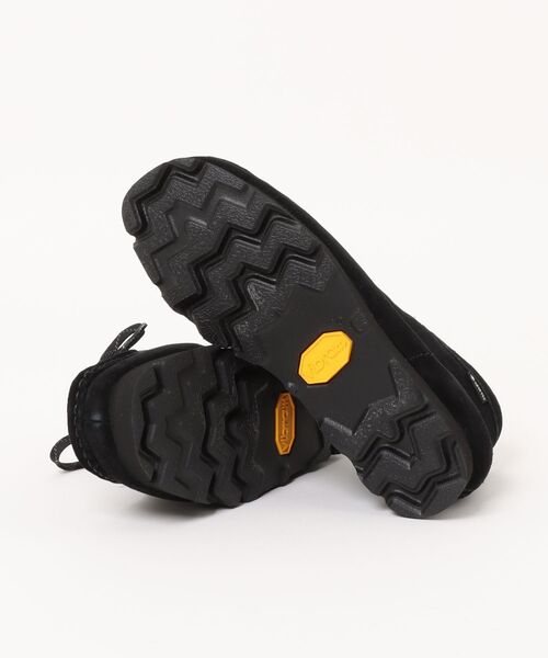 Clarks(クラークス)の「Clarks/クラークス/Wallabee BT GTX(モカシン/デッキシューズ・レディース・ブラック・4.5/4/5.5)」の3枚目の写真