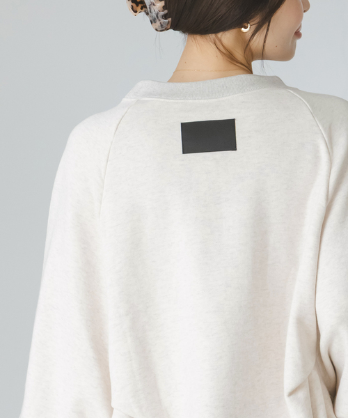 COGTHEBIGSMOKE(コグザビッグスモーク)の「COG THE BIGSMOKE/コグザビッグスモーク OLIVER PUFFY HEM TOP(スウェット・レディース・ブラウン/ライトグレー/チャコールグレー・FREE)」の8枚目の写真