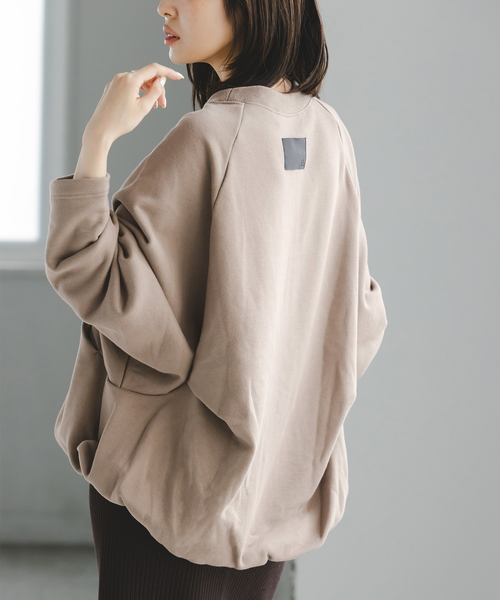 COGTHEBIGSMOKE(コグザビッグスモーク)の「COG THE BIGSMOKE/コグザビッグスモーク OLIVER PUFFY HEM TOP(スウェット・レディース・ブラウン/ライトグレー/チャコールグレー・FREE)」の18枚目の写真