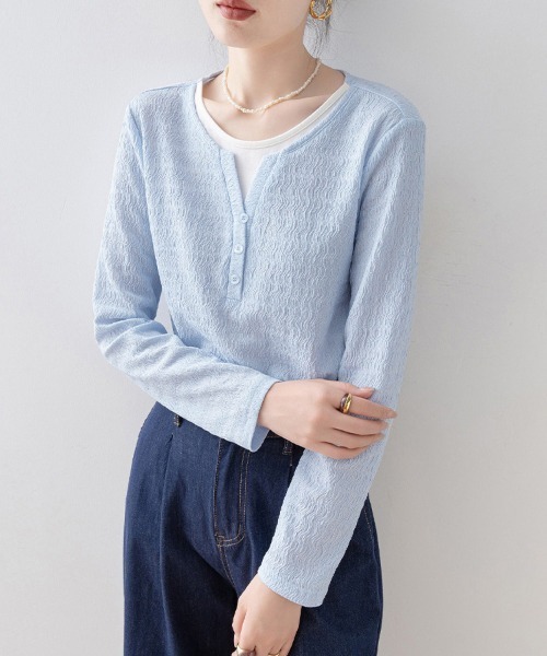 ONEP STAR(ワンピスター)の「レイヤード風キーネック凹凸素材長袖カットソー(Tシャツ/カットソー・レディース・ライトブルー・MEDIUM/LARGE/X-LARGE)」の13枚目の写真