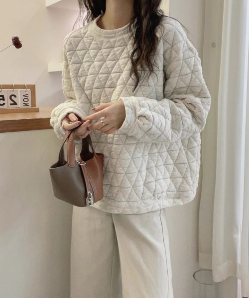 Ritzy(リッツィー)の「三角キルティングクルーネックトップス(Tシャツ/カットソー・レディース・ホワイト/グレー・M/L)」の10枚目の写真