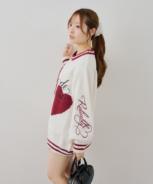 continuer de NICE CLAUP(コンティニューデナイスクラップ)の「ハートロゴニット(ニット/セーター・レディース・ボルドー/オフホワイト/サックスブルー/ピンク/ネイビー・FREE)」の14枚目の写真