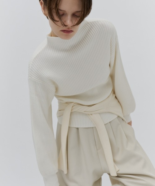 Plumel(プルメル)の「Soft Touch Bottle Neck Rib Knit / ソフトタッチボトルネックリブニット(ニット/セーター・レディース・グレー/ブラック/オフホワイト・MEDIUM)」の1枚目の写真
