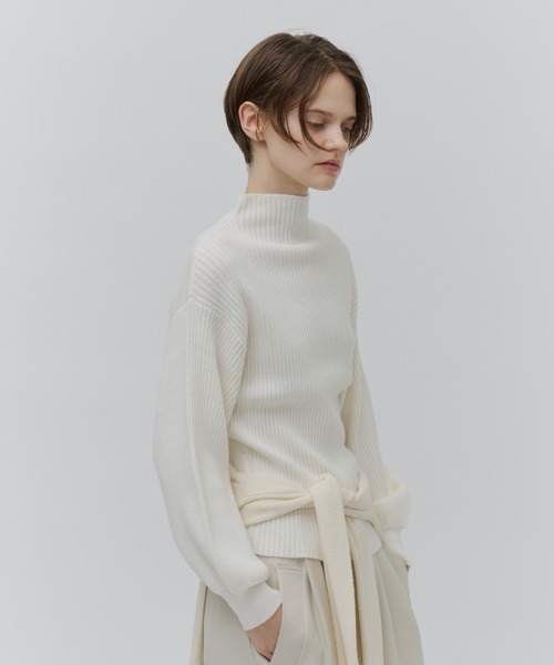Plumel(プルメル)の「Soft Touch Bottle Neck Rib Knit / ソフトタッチボトルネックリブニット(ニット/セーター・レディース・グレー/ブラック/オフホワイト・MEDIUM)」の21枚目の写真