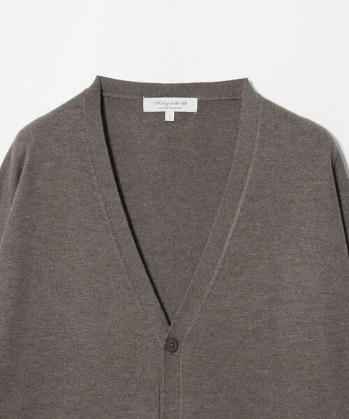A DAY IN THE LIFE UNITED ARROWS(アデイインザライフユナイテッドアローズ)の「ソフト テンジク カーディガン-ウォッシャブル-<A DAY IN THE LIFE>(カーディガン/ボレロ・メンズ・モカ/ブラック/ダークグレー・M/L/XL)」の14枚目の写真