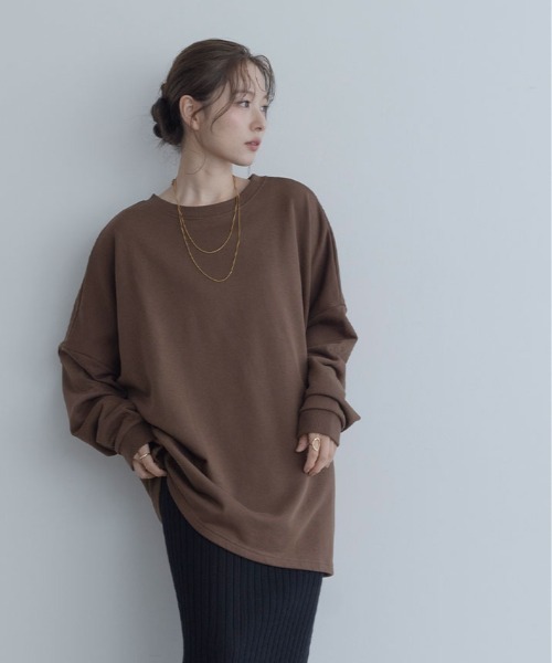 maviru(マヴィル)の「ビッグ シルエット スウェット チュニック(スウェット・レディース・ブラウン/ブラック/チャコール/ライトベージュ・FREE)」の16枚目の写真