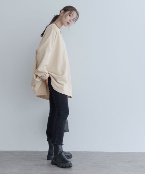 maviru(マヴィル)の「ビッグ シルエット スウェット チュニック(スウェット・レディース・ブラウン/ブラック/チャコール/ライトベージュ・FREE)」の19枚目の写真