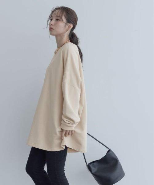 maviru(マヴィル)の「ビッグ シルエット スウェット チュニック(スウェット・レディース・ブラウン/ブラック/チャコール/ライトベージュ・FREE)」の20枚目の写真