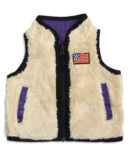 F.O.KIDS(エフオーキッズ)の「ベビーリバーシブルボアベスト(ダウンベスト・キッズ・ベージュ/ネイビー/レッド・90/80/70)」の2枚目の写真