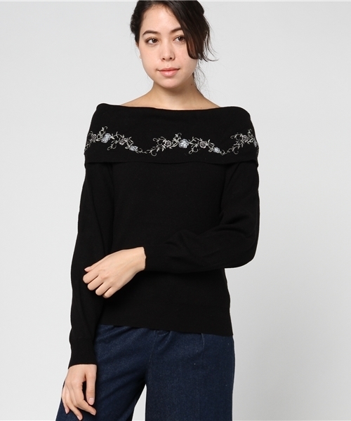 archives（アルシーヴ）の「オフタートル刺繍プルオーバー（ニット/セーター・レディース・ラベンダー/オフホワイト/ブラック・MEDIUM）」の3枚目の写真