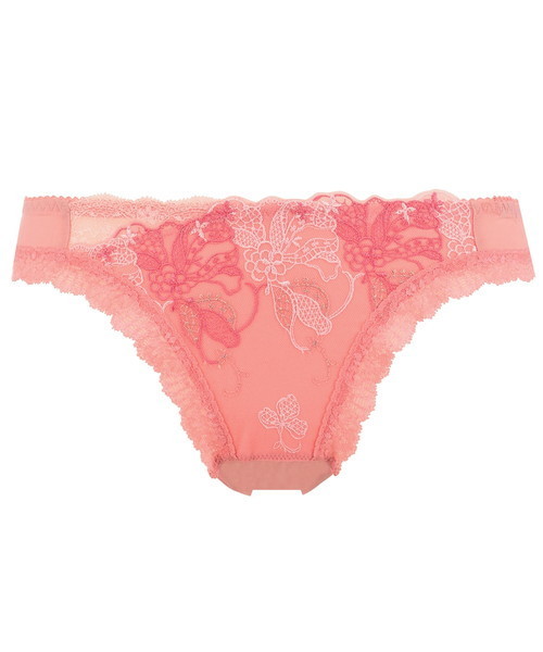 Triumph(トリンプ)の「天使のブラ 魔法のハリ感450 ストリング(Tバック)TR450 String(ショーツ・レディース・ホワイト/ピンク/ライトグリーン/ブラック・M)」の1枚目の写真