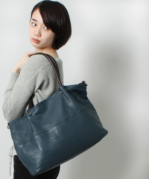 STUDIOUS(ステュディオス)の「AnnaMarie レザー2wayトートバック 【WEB限定】∴(トートバッグ・レディース・ダークブラウン/ピンク/グレー/ネイビー/キャメル/チョコ/グレー系その他/マルチ/ブラック系その他/グリーン・FREE)」の7枚目の写真