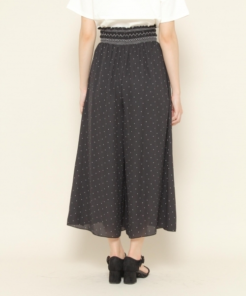 PAGEBOY(ページボーイ)の「スモッキングワイドパンツ(その他パンツ・レディース・ホワイト系その他/ブラック系その他/ブラック・FREE)」の11枚目の写真