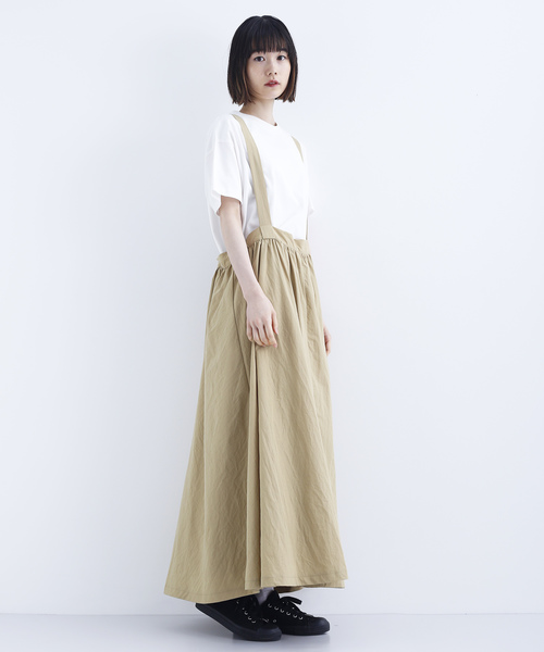 MERLOT IKYU（メルローイキュウ）の「タックロングサロペットスカート1642（スカート・レディース・ブラック/ネイビー/ベージュ・FREE）」の16枚目の写真