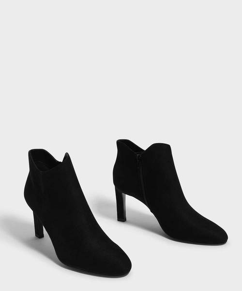 CHARLES & KEITH(チャールズ & キース)の「テパードヒールブーティ / TAPERED HEEL BOOTIES(ブーツ・レディース・ブラック/ダークブルー・22.5cm/23cm/23.5cm/24.5cm/25cm/25.5cm)」の4枚目の写真