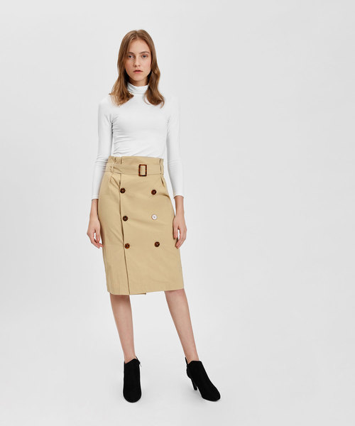 CHARLES & KEITH(チャールズ & キース)の「テパードヒールブーティ / TAPERED HEEL BOOTIES(ブーツ・レディース・ブラック/ダークブルー・22.5cm/23cm/23.5cm/24.5cm/25cm/25.5cm)」の7枚目の写真