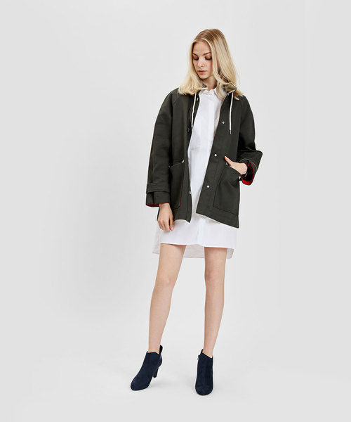 CHARLES & KEITH(チャールズ & キース)の「テパードヒールブーティ / TAPERED HEEL BOOTIES(ブーツ・レディース・ブラック/ダークブルー・22.5cm/23cm/23.5cm/24.5cm/25cm/25.5cm)」の14枚目の写真
