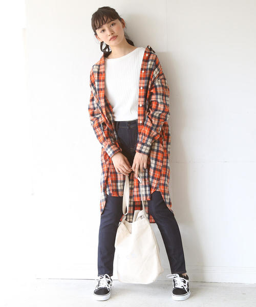 coen(コーエン)の「あったか裏起毛デニムスキニーパンツ(デニムパンツ・レディース・ネイビー/コバルトブルー・SMALL/MEDIUM/LARGE)」の17枚目の写真