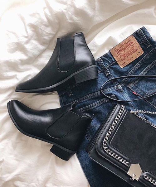 shopnikoniko（ショップニコニコ）の「サイドゴアブーツ ショートブーツ（ブーツ・レディース・ブラック/ブラック系その他/キャメル/グレイッシュベージュ/ダークブラウン/パイソン/ブラック系その他2/ダークブラウン系1・SS/S/M/L/LL/3L/4L）」の2枚目の写真