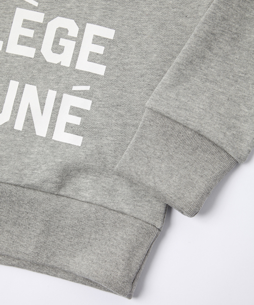 Maison Kitsune(メゾンキツネ)の「【KITSUNE TEE】JE SUIS ALLE AU COLLEGE KITSUNE SWEATER(スウェット・メンズ・グレー/ネイビー・SMALL/MEDIUM/X-SMALL)」の7枚目の写真