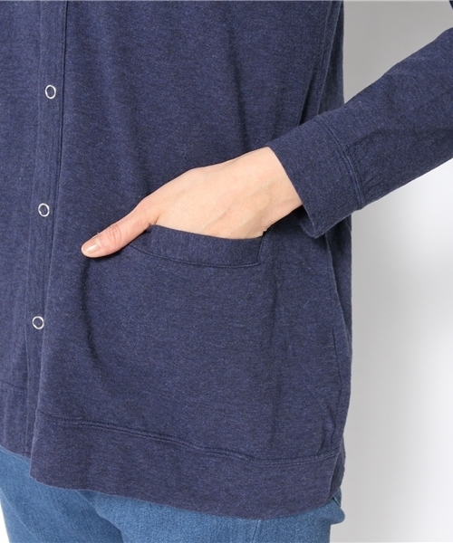 BEAMS BOY(ビームスボーイ)の「BEAMS BOY / 天竺エルボーパッチロング Vカーディガン(カーディガン/ボレロ・レディース・ナチュラル/グレー/ネイビー・ONE SIZE)」の8枚目の写真