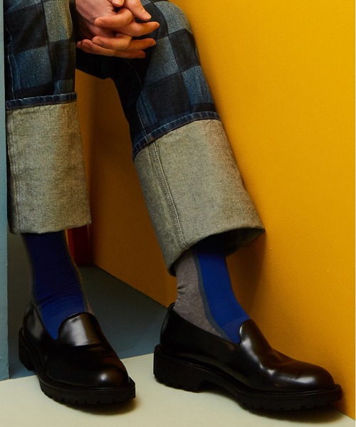 CHICSTOCKS（シックストックス）の「センターラインソックス（ソックス/靴下・メンズ・ブルー系その他/マスタード/ネイビー/グリーン系その他/カーキブラウン/ブルー系その他2/ブラック/ブルー系その他3/ライトグレー/ベージュ系その他/ベージュ系その他2/バーガンディー/ブルー系その他4/ベージュ系その他3/ダークネイビー/ダークグリーン/アイボリー/レッド系その他/ベージュ/アッシュ/ネイビー系/ブラック系その他/ブラック系その他2/ネイビー系1/グリーン系その他2/ライトグリーン/ブルー系その他5/ブラウン/ネイビー系2・SMALL/LARGE/MEDIUM）」の5枚目の写真