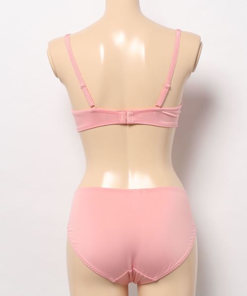 Triumph(トリンプ)の「【WEB限定】be sweet(ビースイート) マーガレットレース ブラ&ショーツセット(Lサイズショーツセット)【B,C,D,E,Fカップ】(ブラ&ショーツ・レディース・パープル/レモンイエロー/コーラルピンク/ネイビー・B75L/B80L/C75L/C80L/D75L/D80L/E75L/E80L/F75L/F80L/B65/B70/B75/C65/C70/C75/D65/D70/D75/E65/E70/E75/F65/F70/F75)」の17枚目の写真