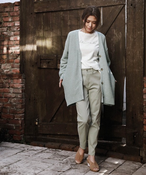 BAYFLOW（ベイフロー）の「ウラキモウアソートロゴTシャツ（Tシャツ/カットソー・レディース・ホワイト/ベージュ/ネイビー・SMALL/MEDIUM）」の6枚目の写真