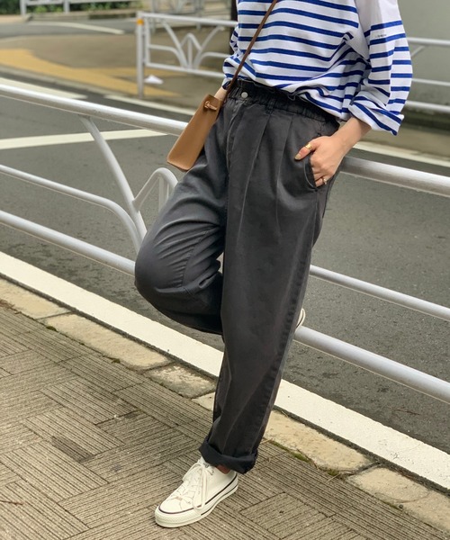 SLOBE IENA(スローブイエナ)の「カジュアルイージーフォルムパンツ【洗濯機使用可能】◆(その他パンツ・レディース・ベージュ/ブルー/ブラック系その他・38/36)」の1枚目の写真
