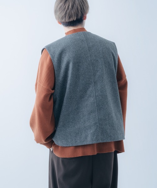 epnok(エプノック)の「モッサベスト(ベスト・メンズ・グレー・MEDIUM/LARGE)」の5枚目の写真