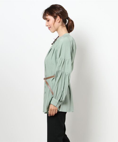 INTERPLANET（インタープラネット）の「バンドカラーティアードスリーブブラウス＋ベルト付（シャツ/ブラウス・レディース・オフホワイト/ミント/ブラック・FREE）」の4枚目の写真