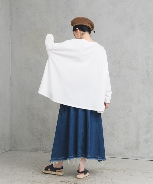 manana suerte(マニャーナスエルテ)の「テントラインロングTシャツ(Tシャツ/カットソー・レディース・オフホワイト/ブルー/ブラック・FREE)」の9枚目の写真