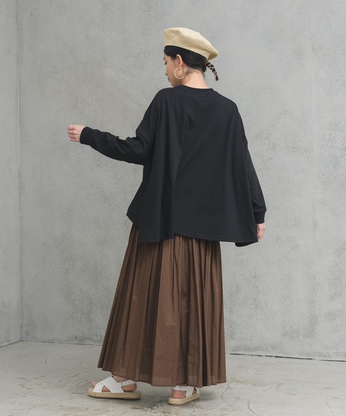 manana suerte(マニャーナスエルテ)の「テントラインロングTシャツ(Tシャツ/カットソー・レディース・オフホワイト/ブルー/ブラック・FREE)」の21枚目の写真