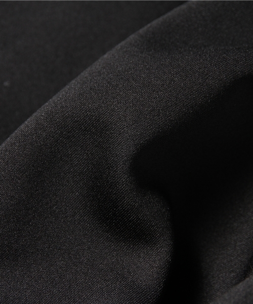 'PalinkA（パリンカ）の「Bonding Cut&Sew Flare Skirt（スカート・レディース・ホワイト/ブラック・36）」の9枚目の写真