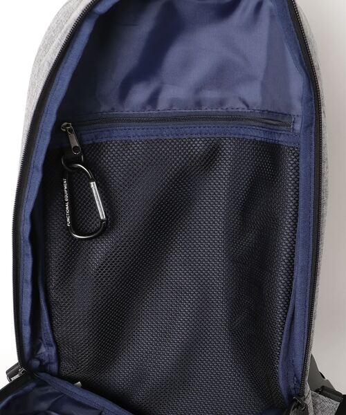 DOUBLE STEAL(ダブルスティール)の「DAILY USE BODY BAG(ショルダーバッグ・メンズ・ブラック/グレー・FREE)」の5枚目の写真