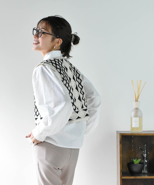 Cheri（シェリ）の「袖ボリュームタックブラウス Cheri/シェリ（シャツ/ブラウス・レディース・イエロー/ブラック/アイボリー/ブルー・FREE）」の11枚目の写真