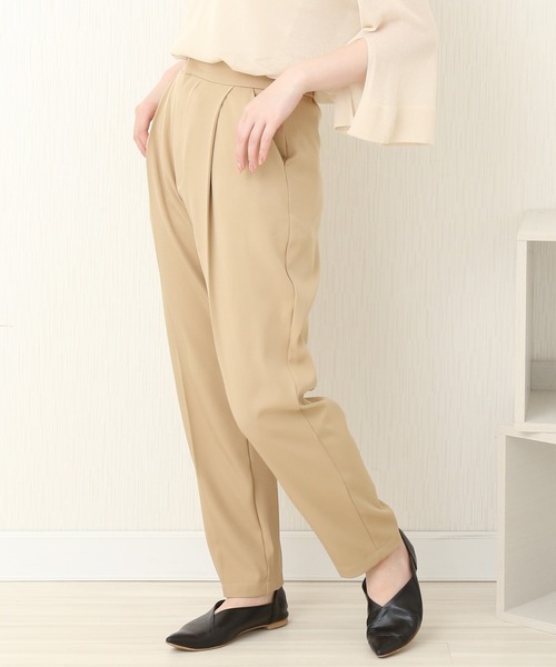 libelle more(リベル モア)の「T/Pu ツインテーパードパンツ(スラックス・レディース・アイボリー/ブラック/グリーン系その他/ベージュ/ブルー・FREE)」の4枚目の写真