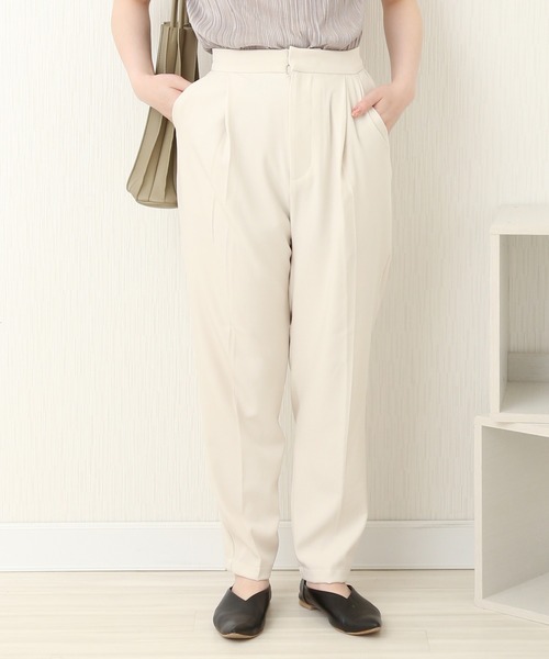 libelle more(リベル モア)の「T/Pu ツインテーパードパンツ(スラックス・レディース・アイボリー/ブラック/グリーン系その他/ベージュ/ブルー・FREE)」の3枚目の写真